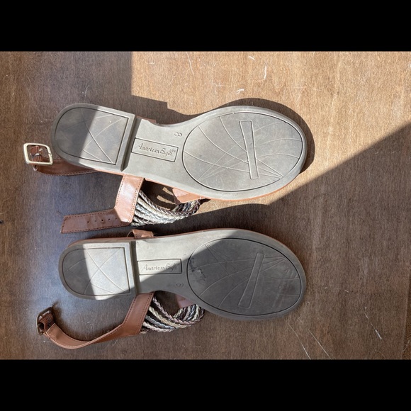 Sandals - Picture 2 of 2